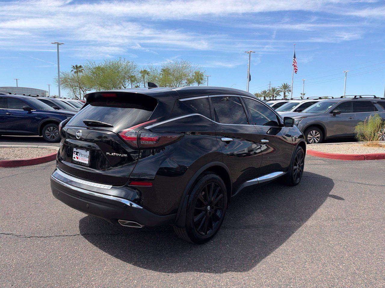 Used 2021 Nissan Murano Platinum w/ Cargo Package FWD image 5