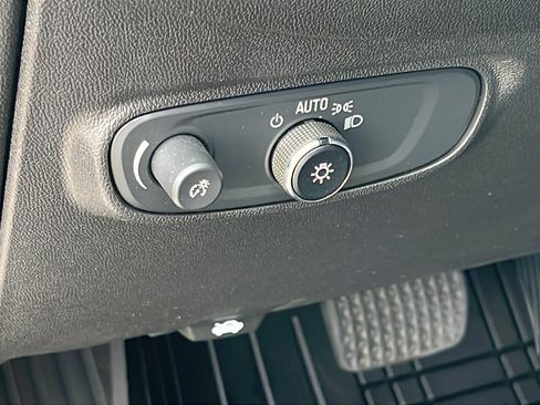 Certified 2024 Chevrolet Equinox LT image 13