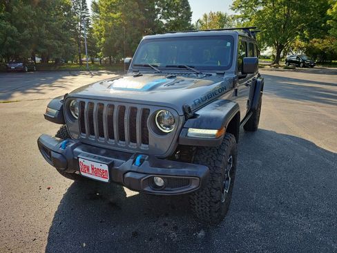 Used 2023 Jeep Wrangler Unlimited Rubicon 4xe w/ Cold Weather Group AWD/4WD image 2