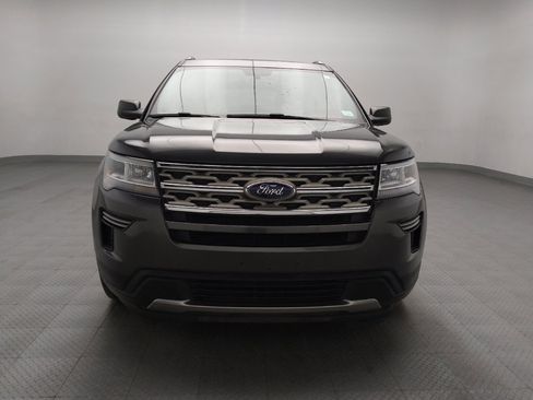 Used 2018 Ford Explorer XLT image 14