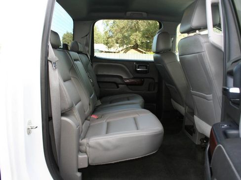 Used 2016 GMC Sierra 1500 SLT w/ Suspension Package, Off-Road AWD/4WD image 22