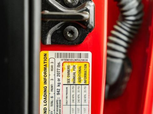 Used 2019 Ford F150 XLT image 43