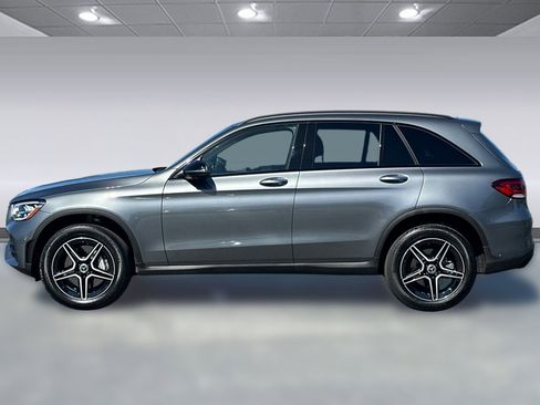 Used 2022 Mercedes-Benz GLC 300 4MATIC image 2