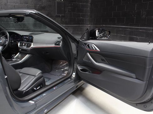 Used 2022 BMW 440i xDrive Convertible AWD/4WD image 34