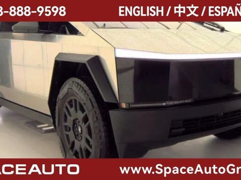 Used 2024 Tesla Cybertruck AWD Crew Cab image 1