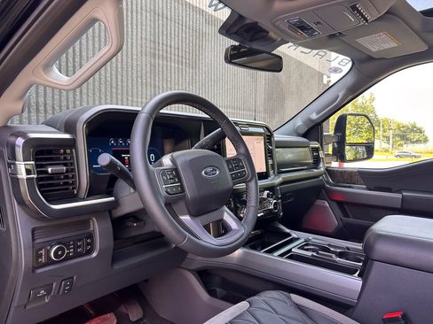 Used 2026 Ford F250 Lariat w/ Black Appearance Package AWD/4WD image 11