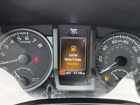 Certified 2023 Toyota Tacoma TRD Off-Road w/ Advanced Technology Package image 12