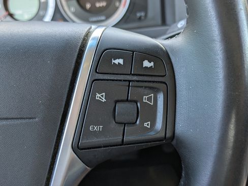 Used 2013 Volvo S60 T5 image 25