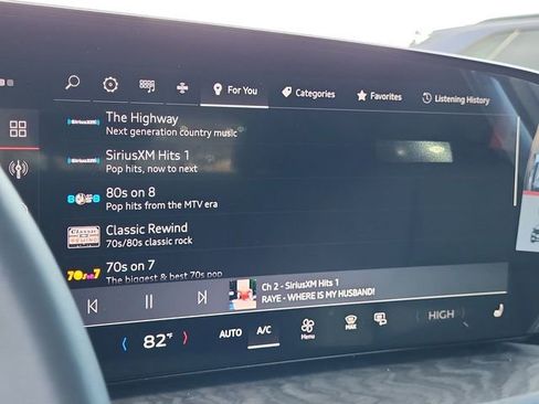 New 2025 Audi Q5 Premium image 25