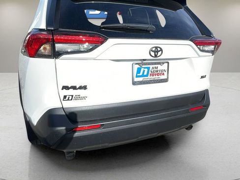 New 2025 Toyota RAV4 XLE Premium image 12