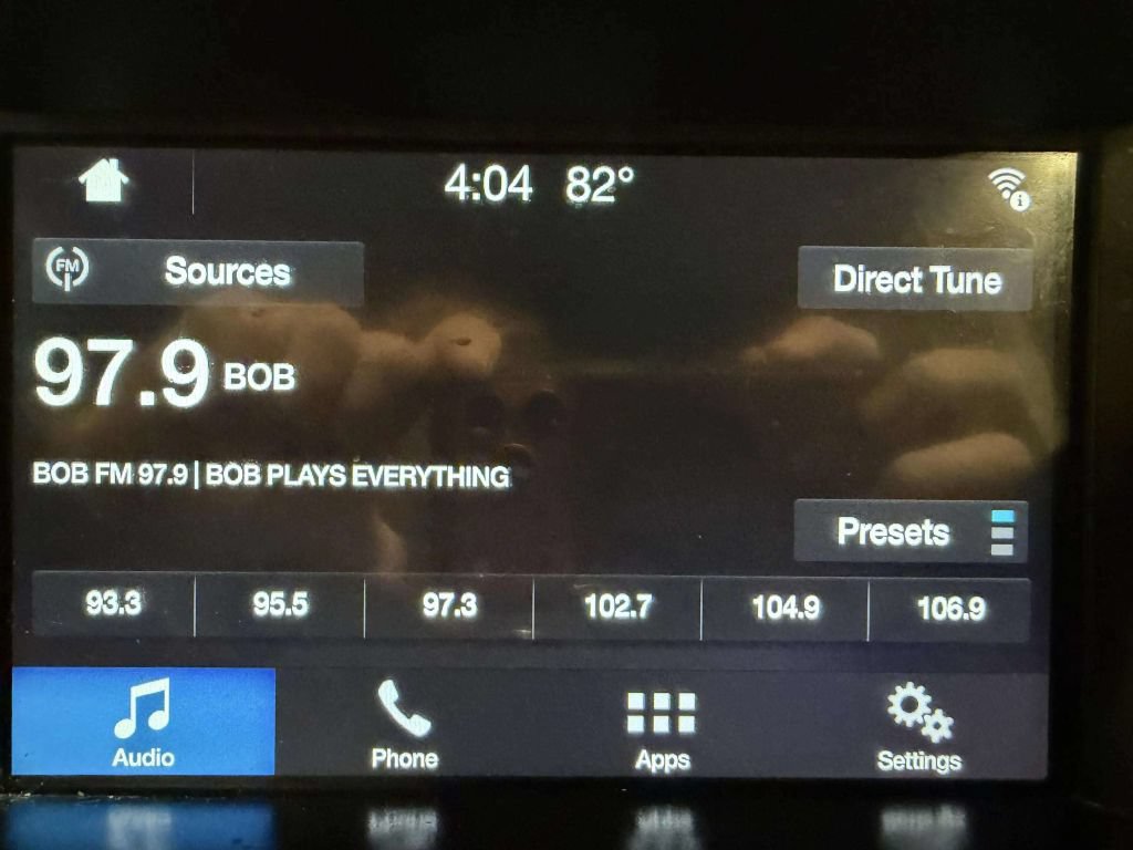 Used 2017 Ford Escape SE w/ SE Leather Comfort Package FWD image 35