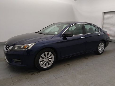 Used 2015 Honda Accord EX-L image 2