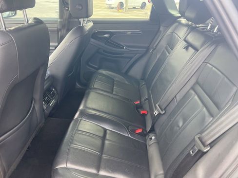 Used 2020 Land Rover Range Rover Evoque SE image 9