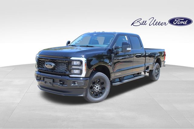 New 2026 Ford F350 Lariat w/ Black Appearance Package AWD/4WD image 1