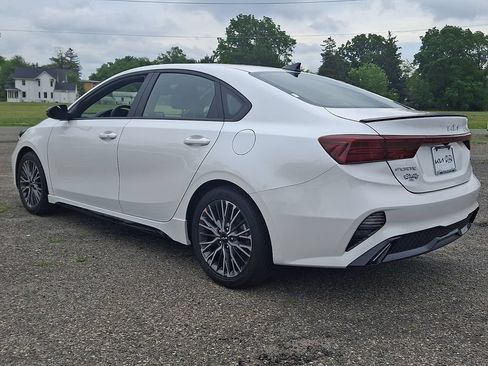 Used 2022 Kia Forte GT-Line FWD image 4
