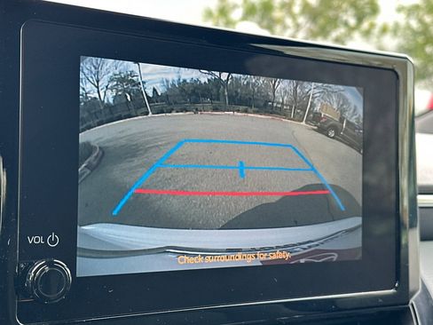 Certified 2024 Toyota Corolla SE image 27