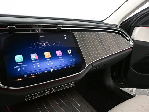 Used 2025 Mercedes-Benz E 350 E 350 image 13