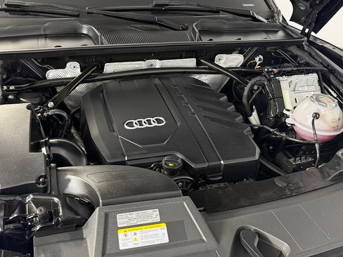 Used 2023 Audi Q5 2.0T Prestige w/ Prestige Package AWD/4WD image 39