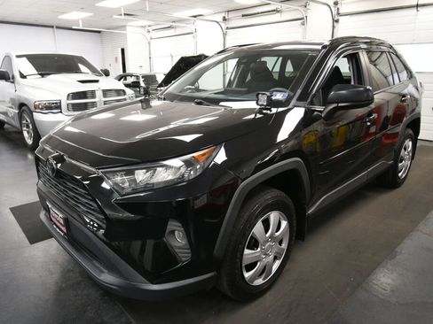Used 2019 Toyota RAV4 LE w/ All Weather Liner Package AWD/4WD image 3
