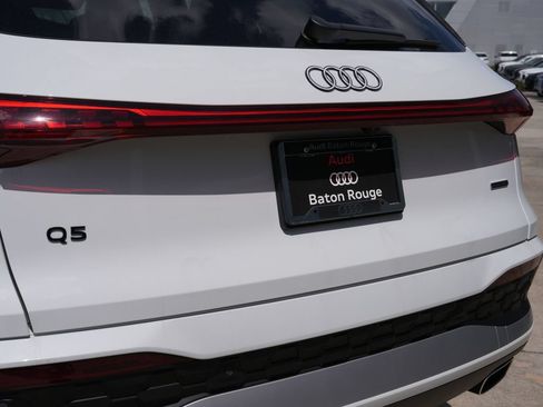 Used 2025 Audi Q5 Premium Plus w/ Premium Plus AWD/4WD image 14