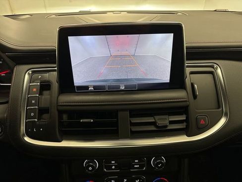 Used 2021 Chevrolet Suburban RST image 42