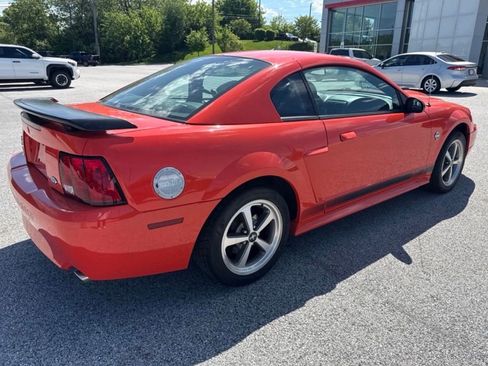 Used 2004 Ford Mustang Mach 1 RWD image 3
