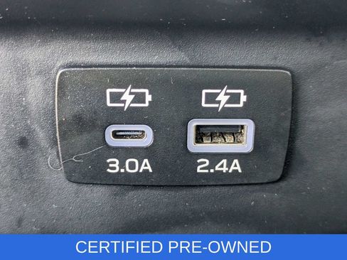 Certified 2025 Subaru Outback Premium AWD/4WD image 17