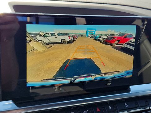 New 2026 GMC Sierra 1500 SLT image 15