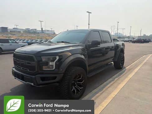 Used 2018 Ford F150 Raptor w/ Equipment Group 802A Luxury AWD/4WD image 5