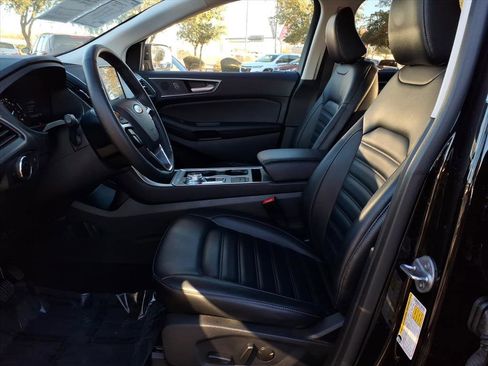 Used 2024 Ford Edge SEL image 12