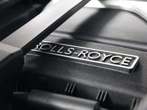 New 2026 Rolls-Royce Cullinan AWD/4WD image 28