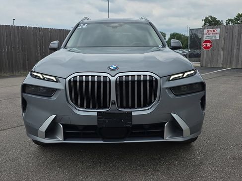Used 2024 BMW X7 xDrive40i AWD/4WD image 8