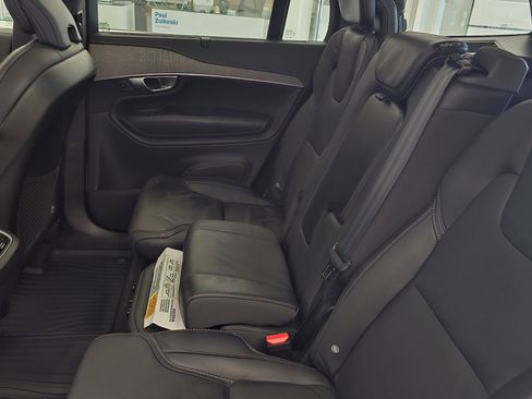 Certified 2022 Volvo XC90 T6 Inscription w/ Climate Package image 18