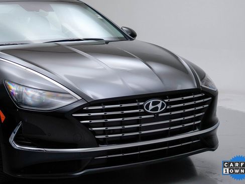 Used 2022 Hyundai Sonata Limited image 22