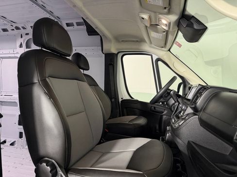 Used 2026 RAM ProMaster 2500 w/ Convenience Group FWD image 28