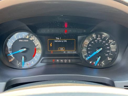 Used 2017 Ford Explorer XLT FWD image 32