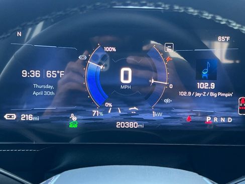 Used 2024 Chevrolet Blazer EV LT AWD/4WD image 24