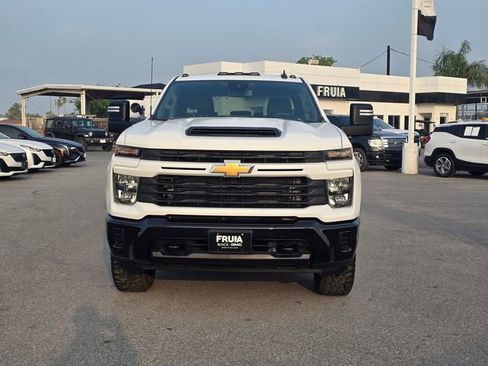 Used 2024 Chevrolet Silverado 2500 Custom w/ Custom Value Package AWD/4WD image 3