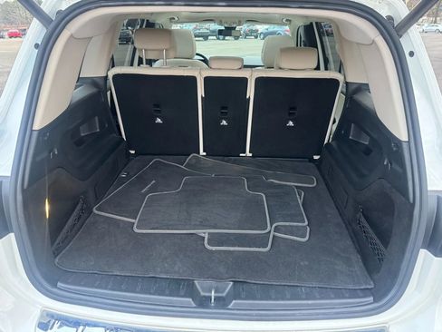 Used 2020 Mercedes-Benz GLB 250 image 16