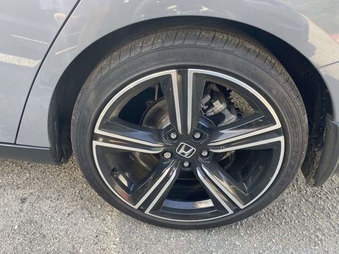 Used 2025 Honda Accord Sport image 9