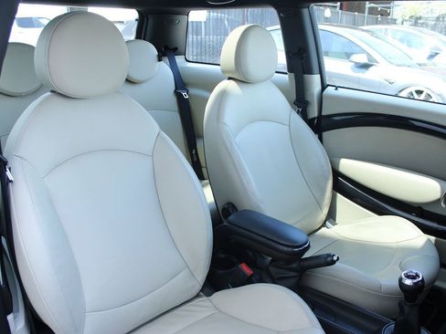 Used 2011 MINI Cooper John Cooper Works image 21