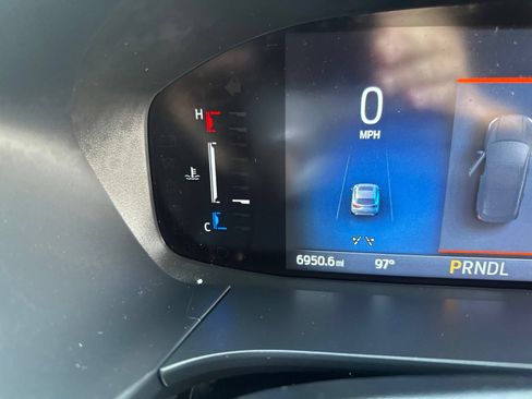 Certified 2025 Ford Escape Active FWD image 18