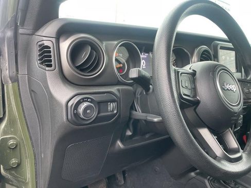 Used 2023 Jeep Wrangler Unlimited Sport AWD/4WD image 21