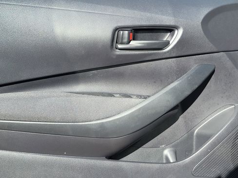 Used 2022 Toyota Corolla LE w/ Carpet Mat Package (TMS) image 6