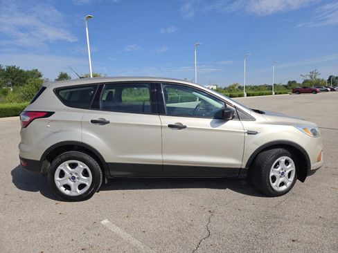 Used 2017 Ford Escape S FWD image 15