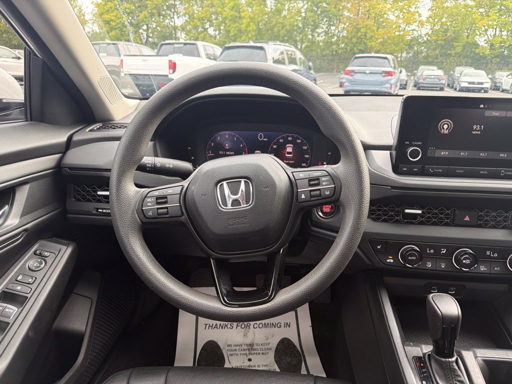 Used 2023 Honda Accord EX image 13