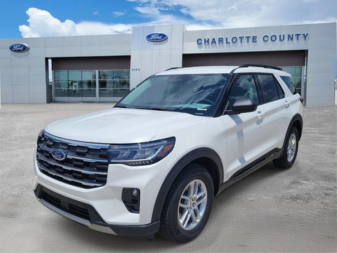 New 2026 Ford Explorer Active w/ Active Comfort Package RWD image 2