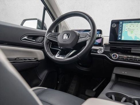 Used 2024 Honda Prologue Touring image 22