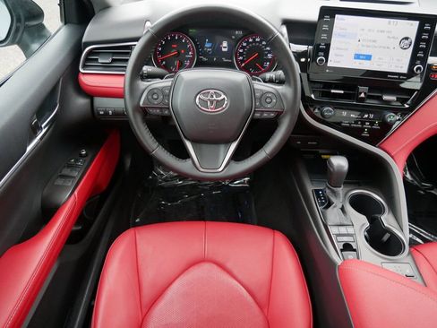 Used 2022 Toyota Camry XSE w/ Carpet Mat Package (TMS) AWD/4WD image 13