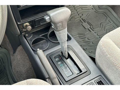 Used 1994 Eagle Summit LX image 20